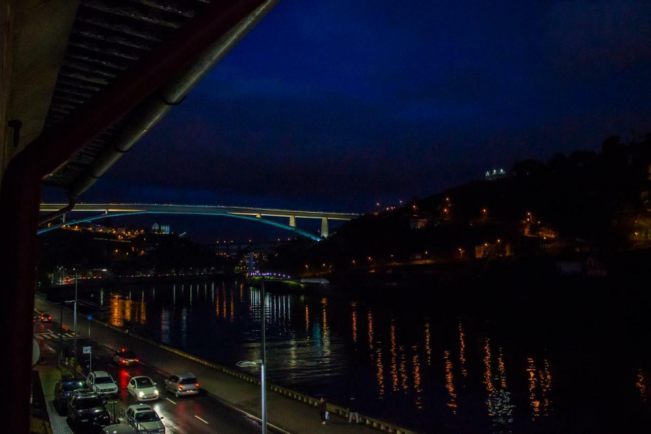 Red House By The River Apartment Porto Exterior foto